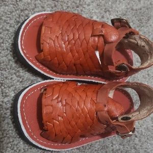 Baby huaraches